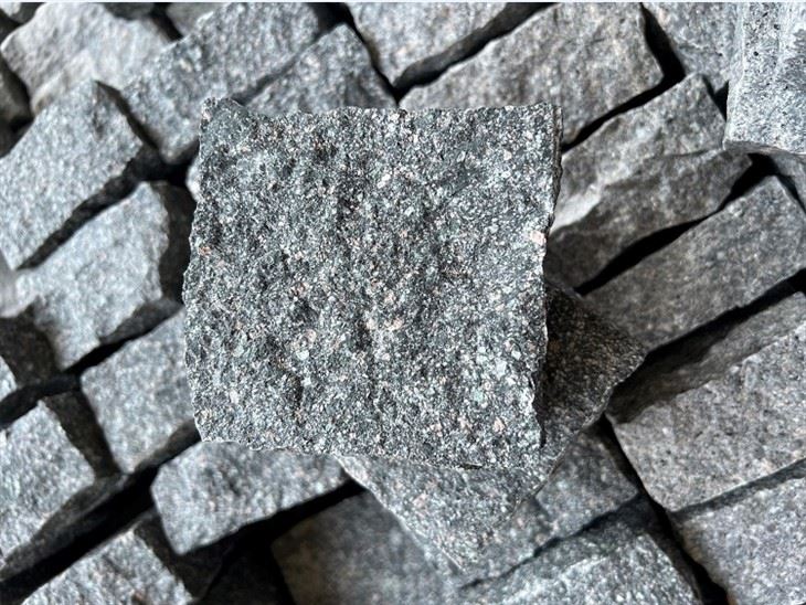 porphyry cobbles
