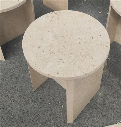 Meja Batu